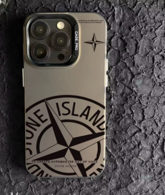 Coque Stone Island Noir logo